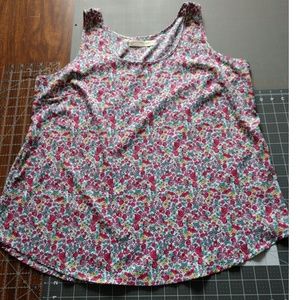 Last Chance ❤️Vintage inspired floral tank